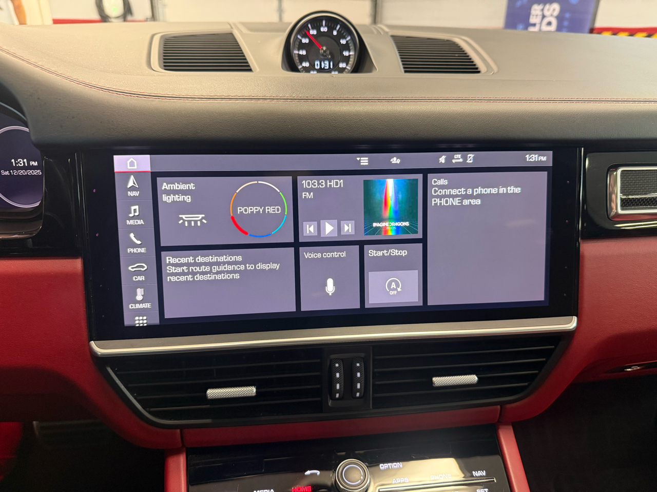 Porsche Cayenne GTS Coupe 2021