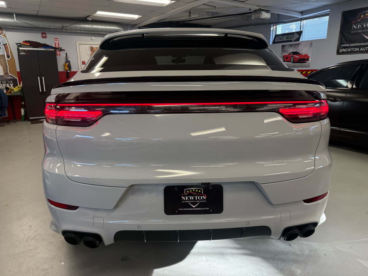 Porsche Cayenne GTS Coupe 2021
