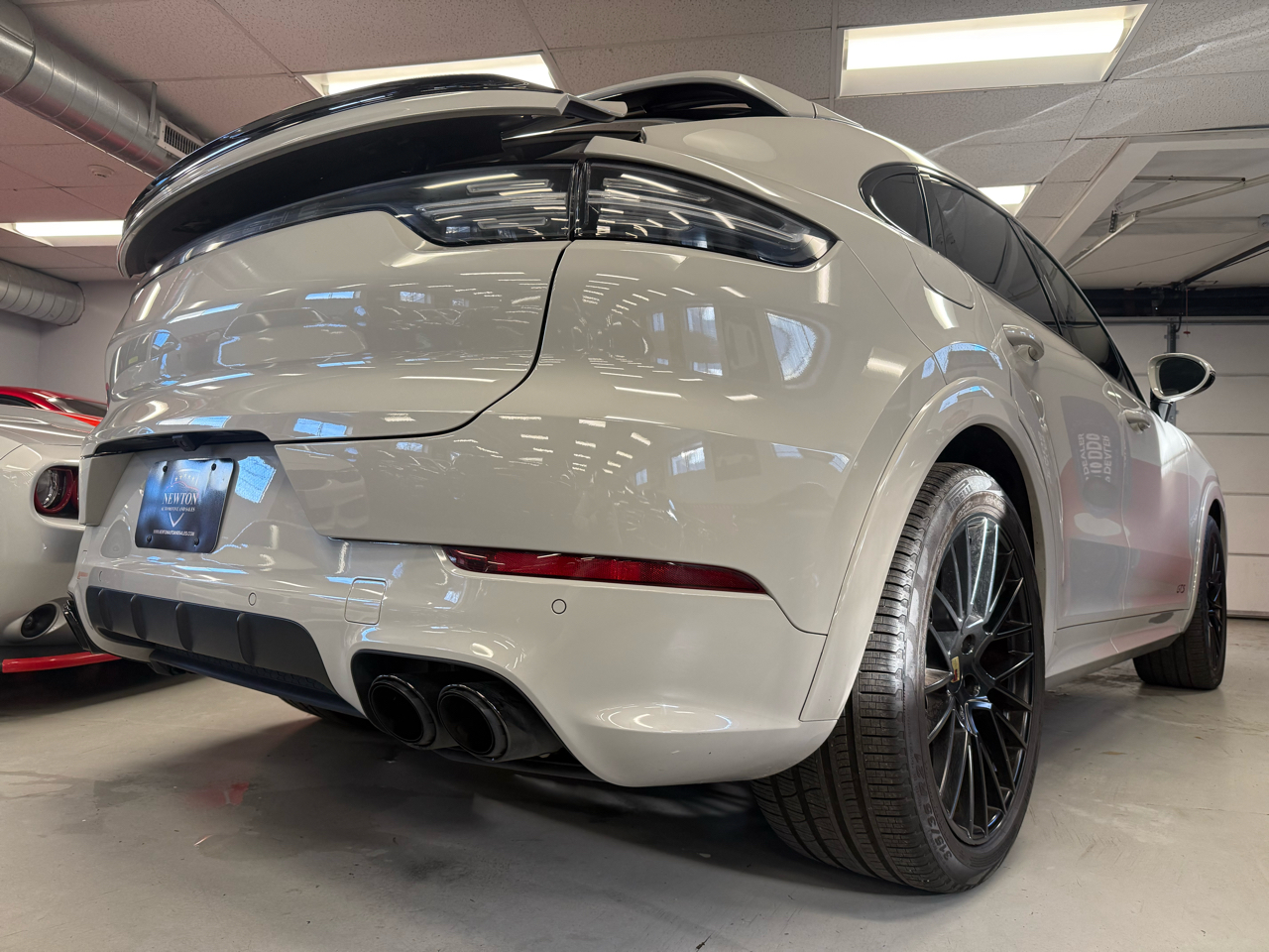 Porsche Cayenne GTS Coupe 2021