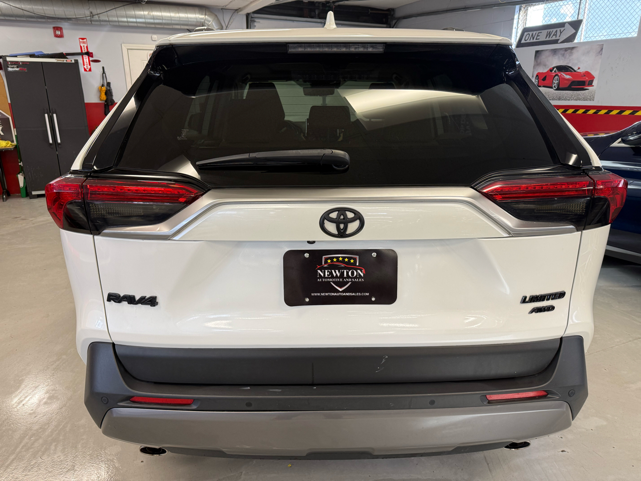 Toyota RAV4 Limited AWD 2020