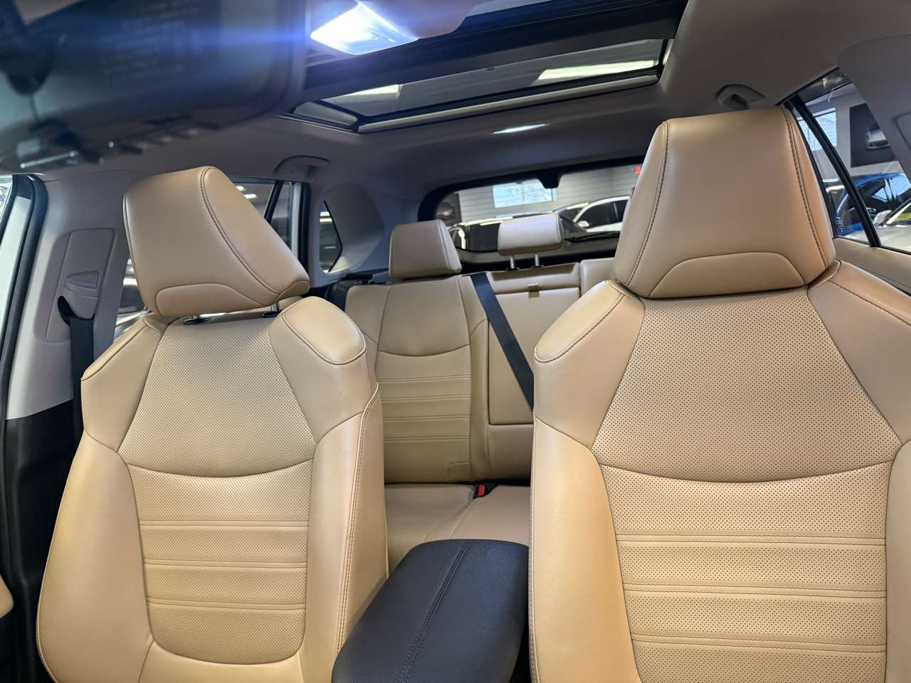 Toyota RAV4 Limited AWD 2020