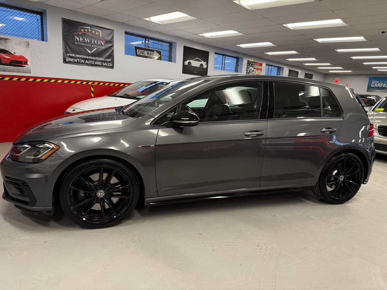 Volkswagen Golf R DCS and Navigation 7A 2019