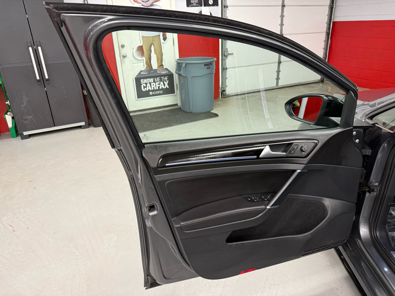 Volkswagen Golf R DCS and Navigation 7A 2019