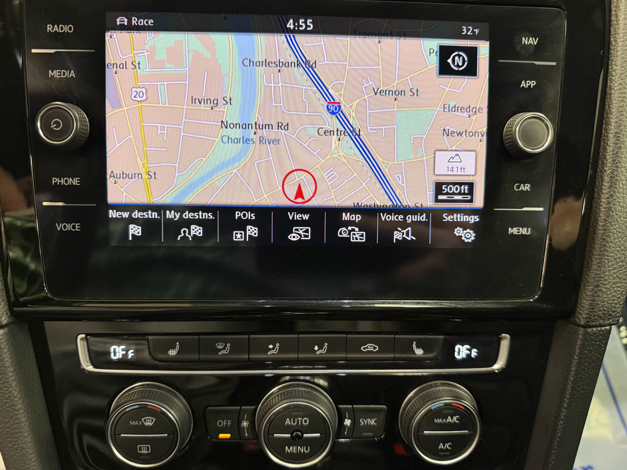 Volkswagen Golf R DCS and Navigation 7A 2019