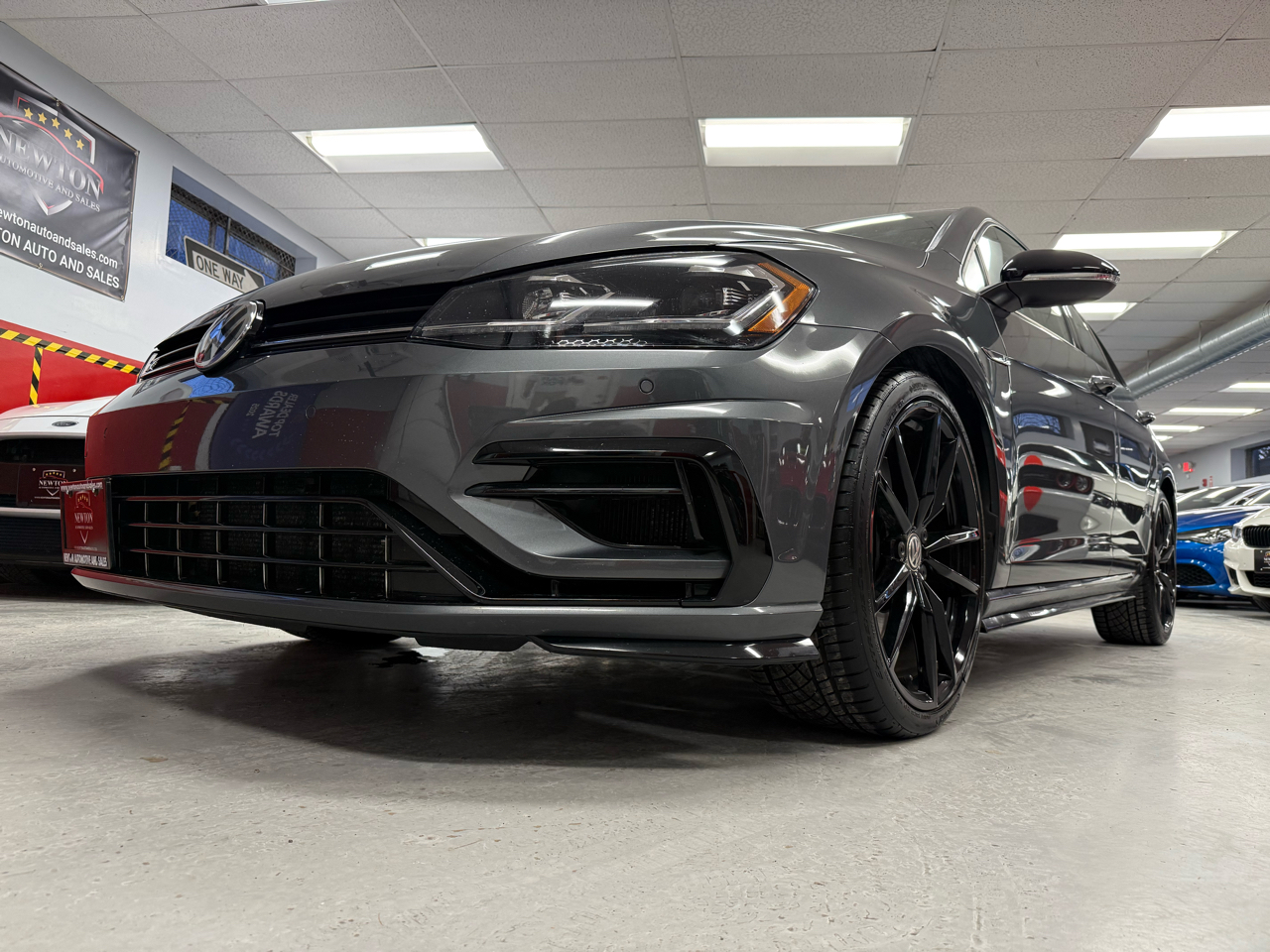 Volkswagen Golf R DCS and Navigation 7A 2019