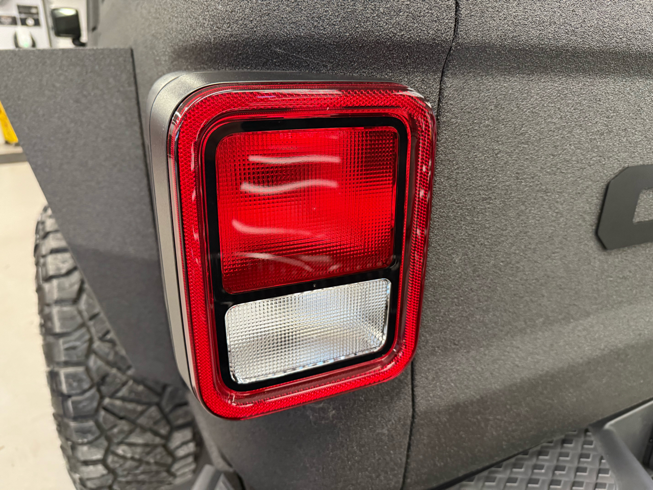 Jeep Gladiator Sport 2023