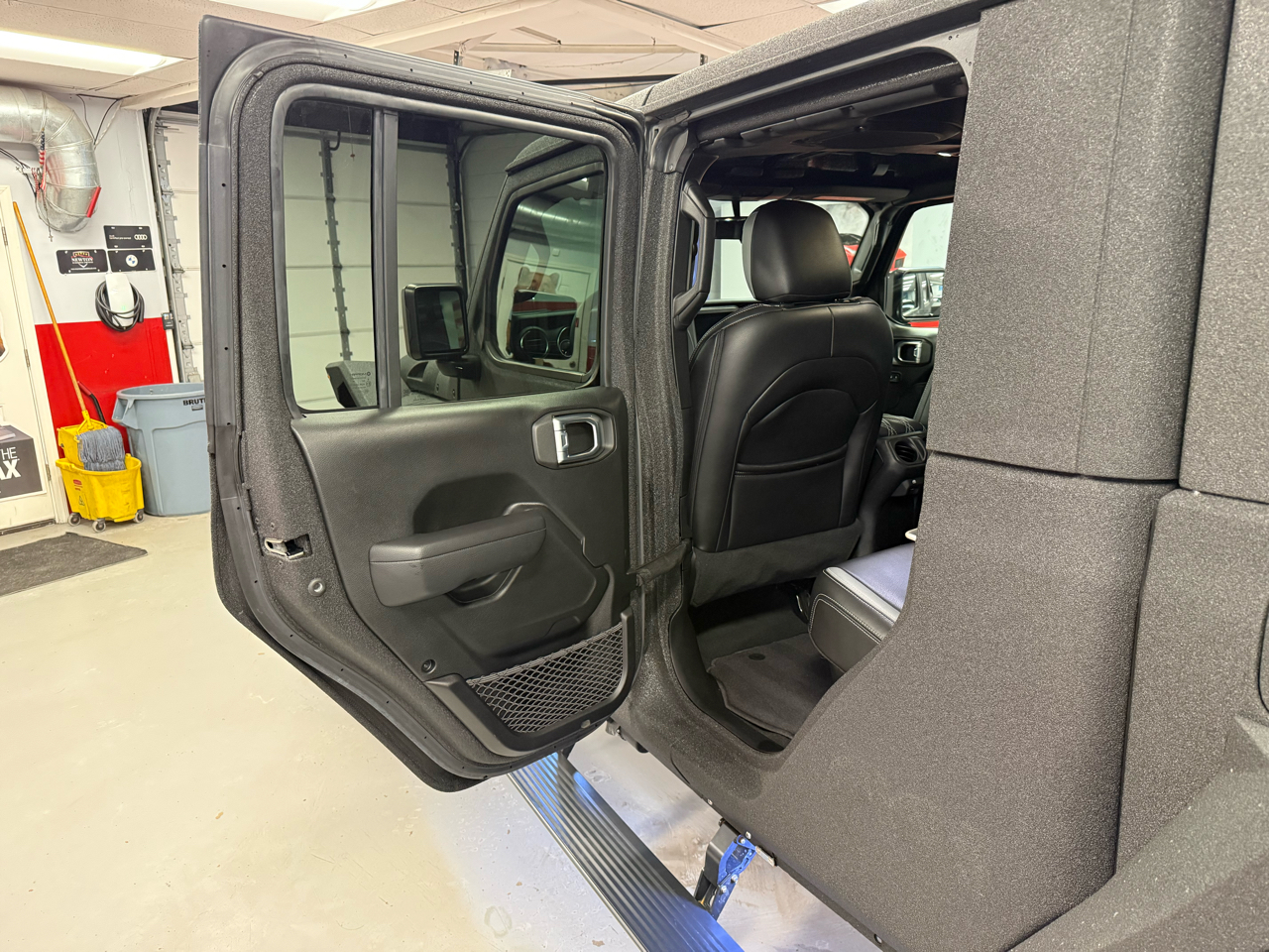 Jeep Gladiator Sport 2023