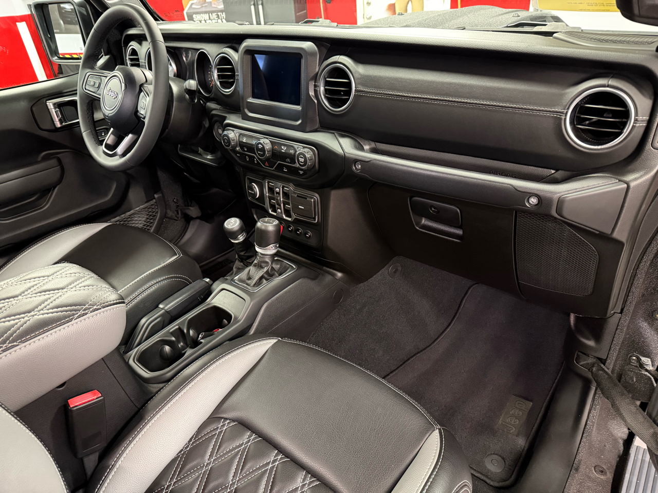 Jeep Gladiator Sport 2023