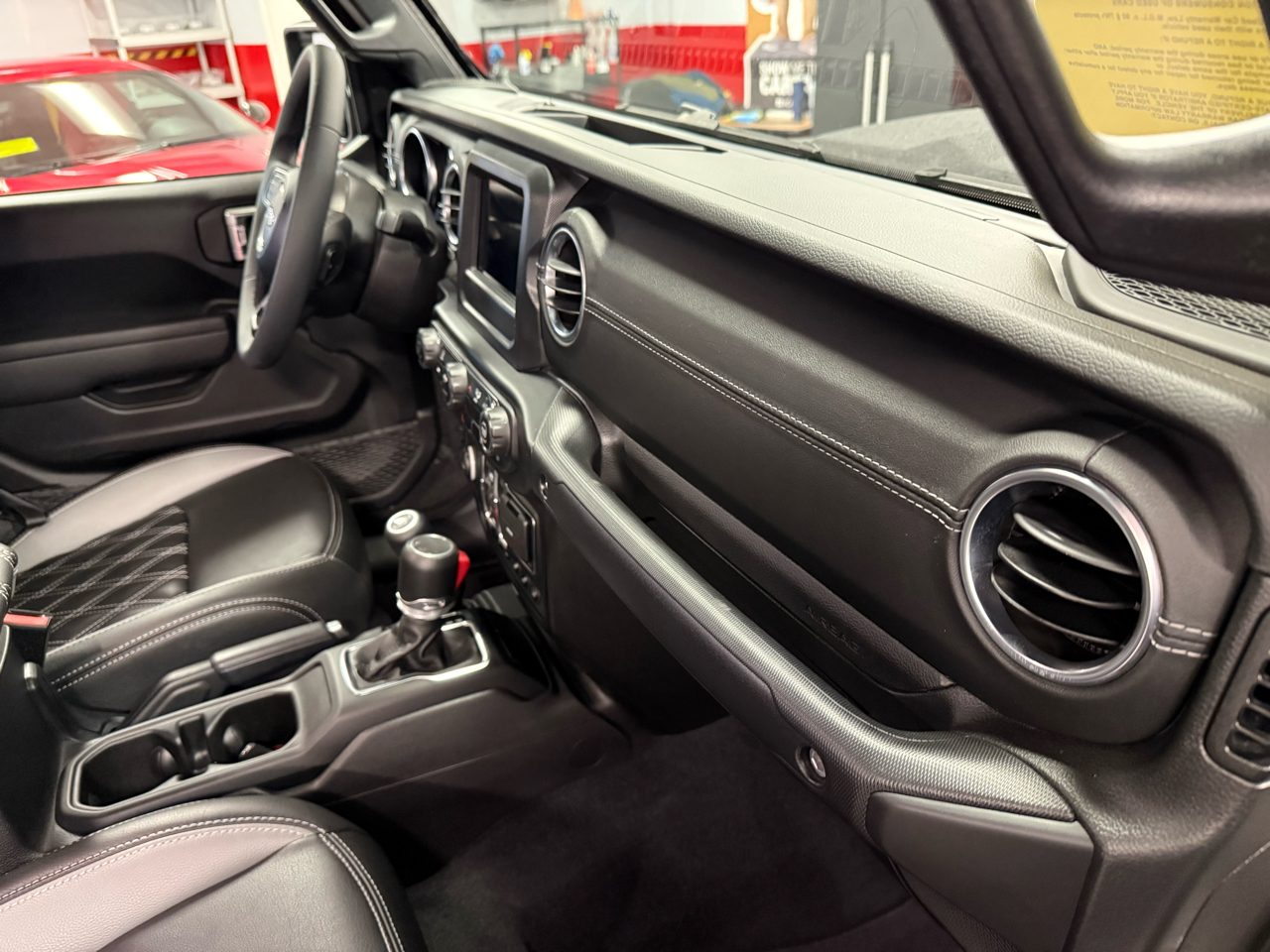 Jeep Gladiator Sport 2023