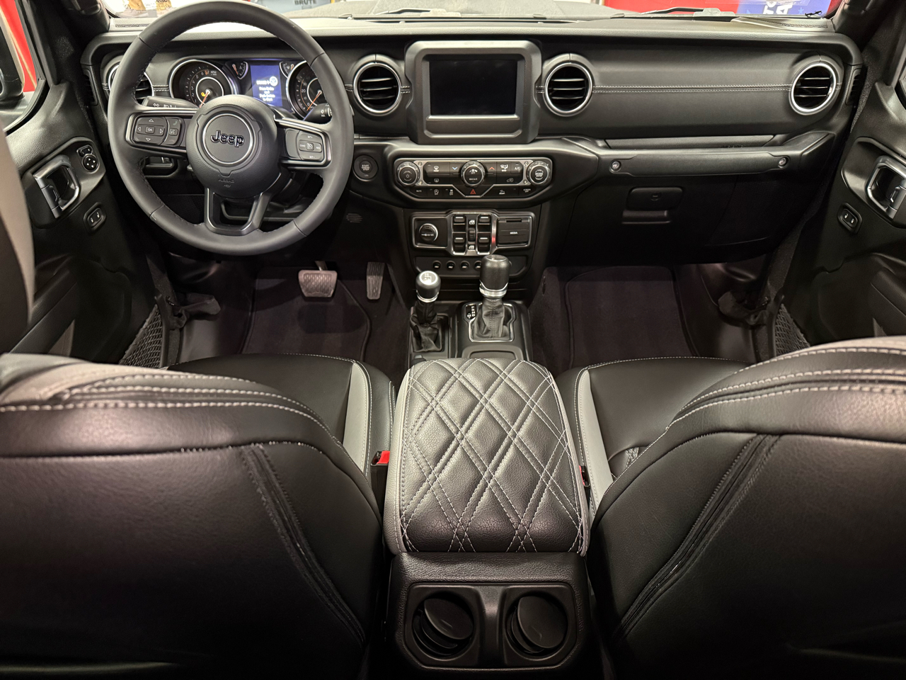 Jeep Gladiator Sport 2023