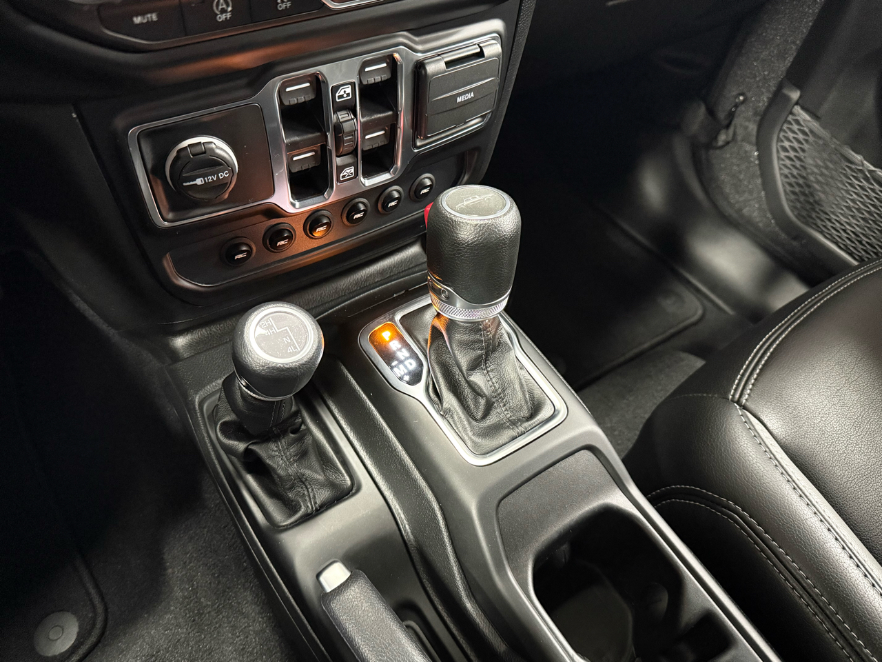 Jeep Gladiator Sport 2023