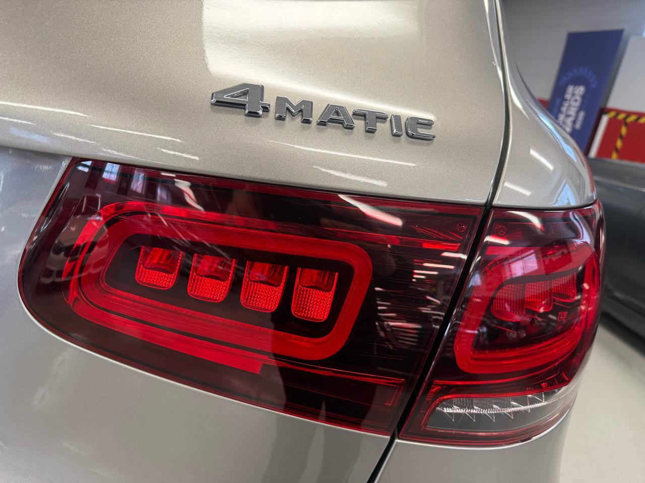 Mercedes-Benz GLC-Class GLC300 4MATIC 2022