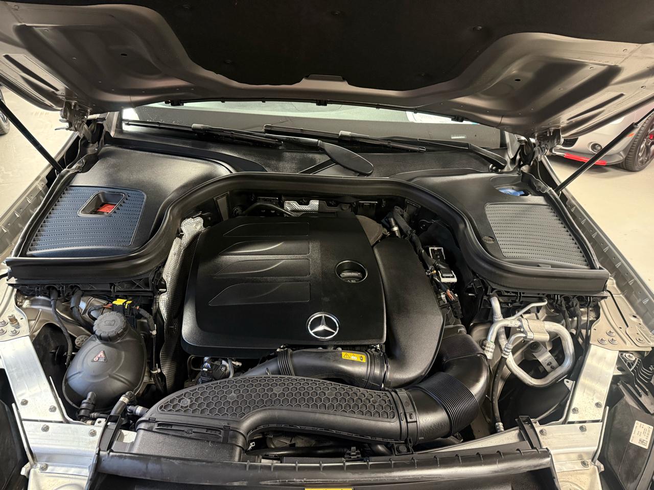 Mercedes-Benz GLC-Class GLC300 4MATIC 2022