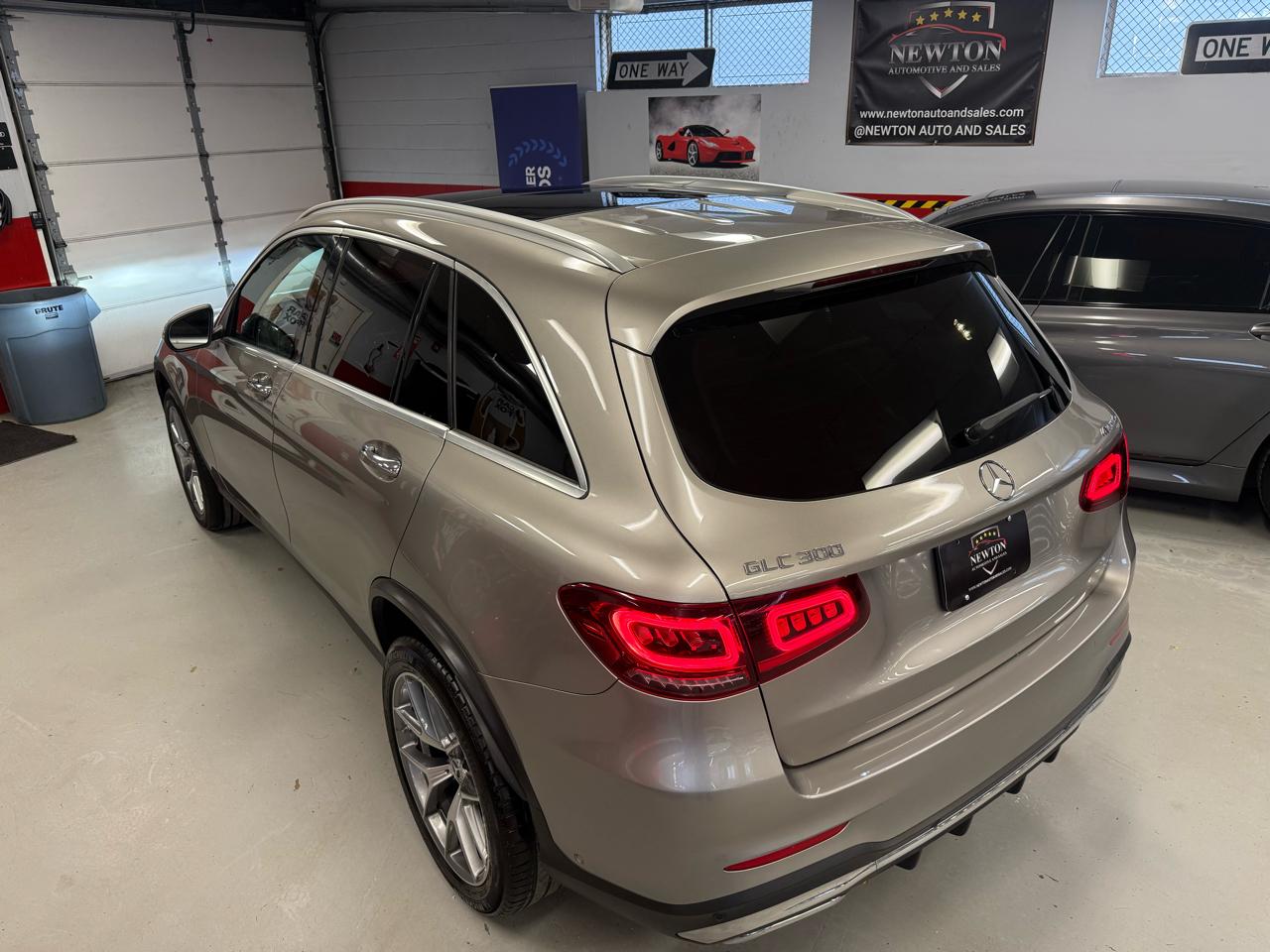 Mercedes-Benz GLC-Class GLC300 4MATIC 2022