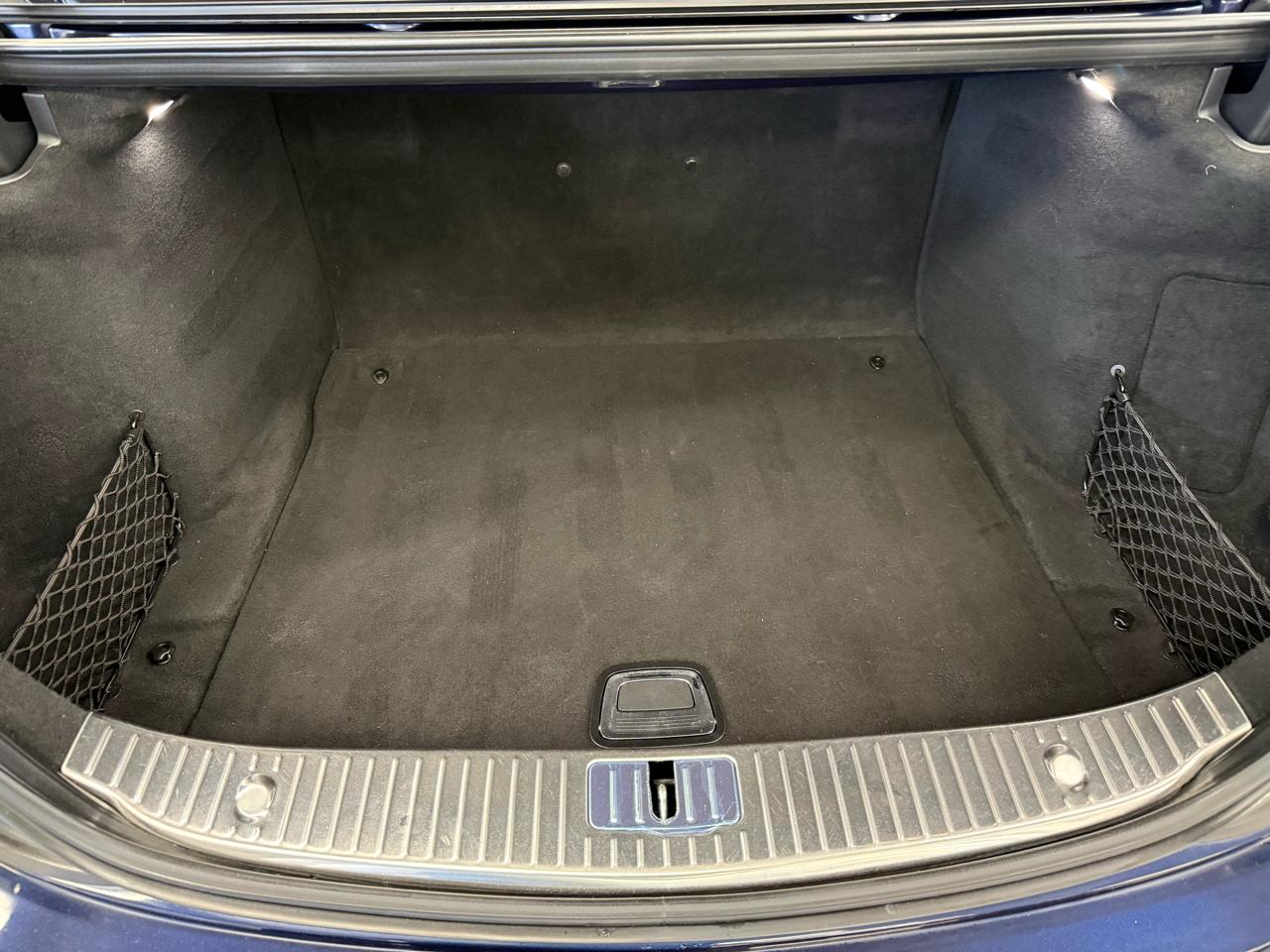 Mercedes-Benz S-Class S560 4MATIC 2018