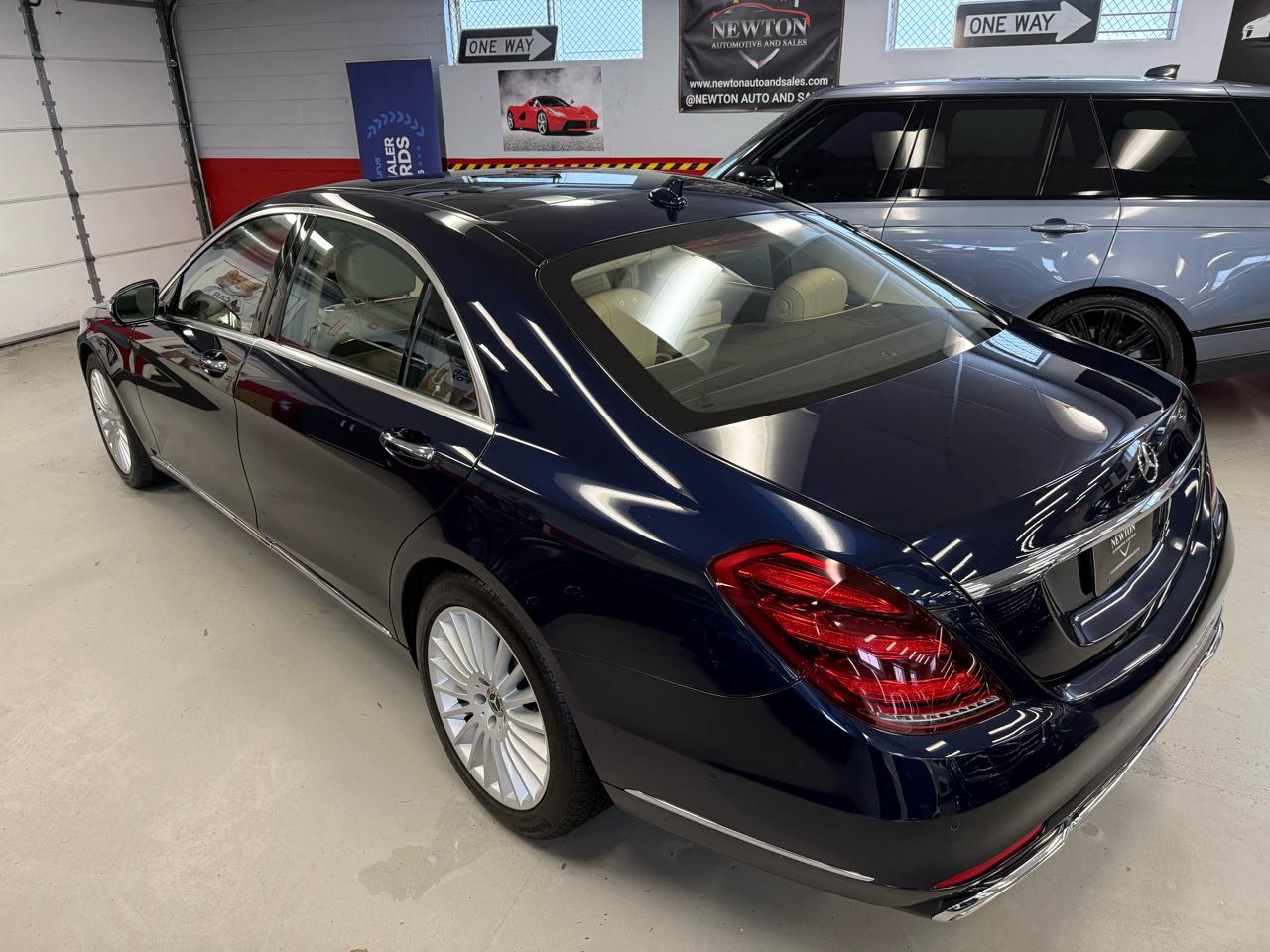 Mercedes-Benz S-Class S560 4MATIC 2018