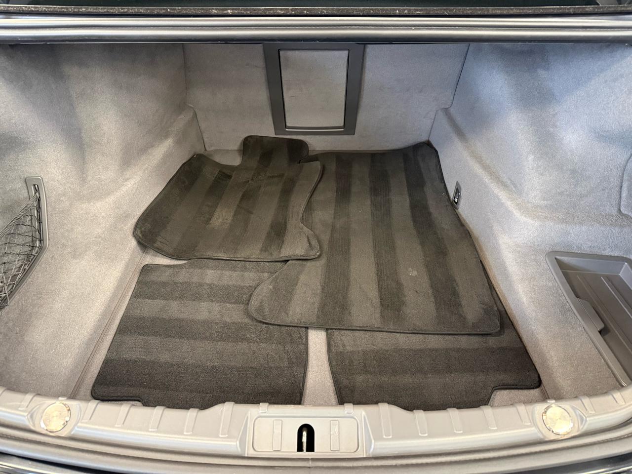 BMW 7-Series 750i xDrive Sedan 2013