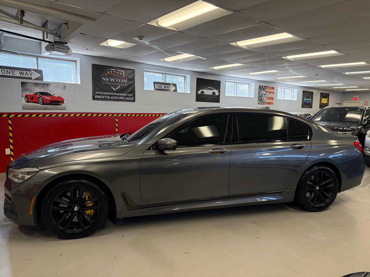 BMW 7-Series 750i xDrive 2017