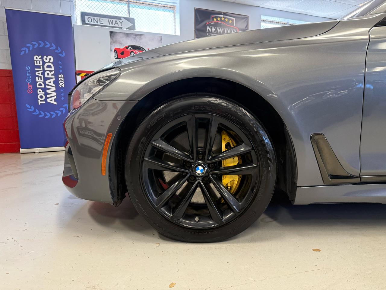 BMW 7-Series 750i xDrive 2017