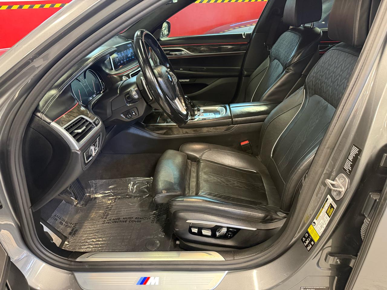 BMW 7-Series 750i xDrive 2017