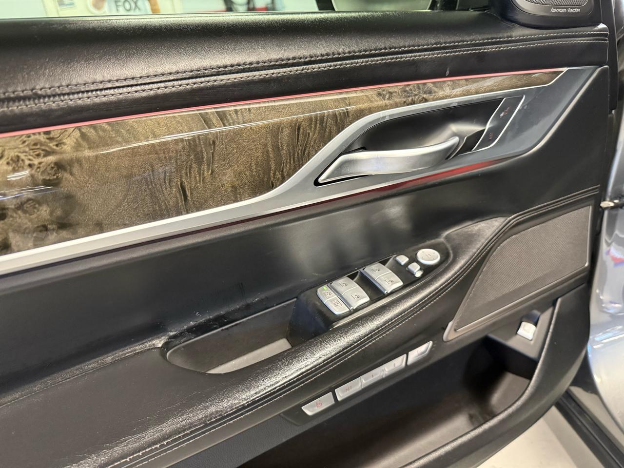 BMW 7-Series 750i xDrive 2017