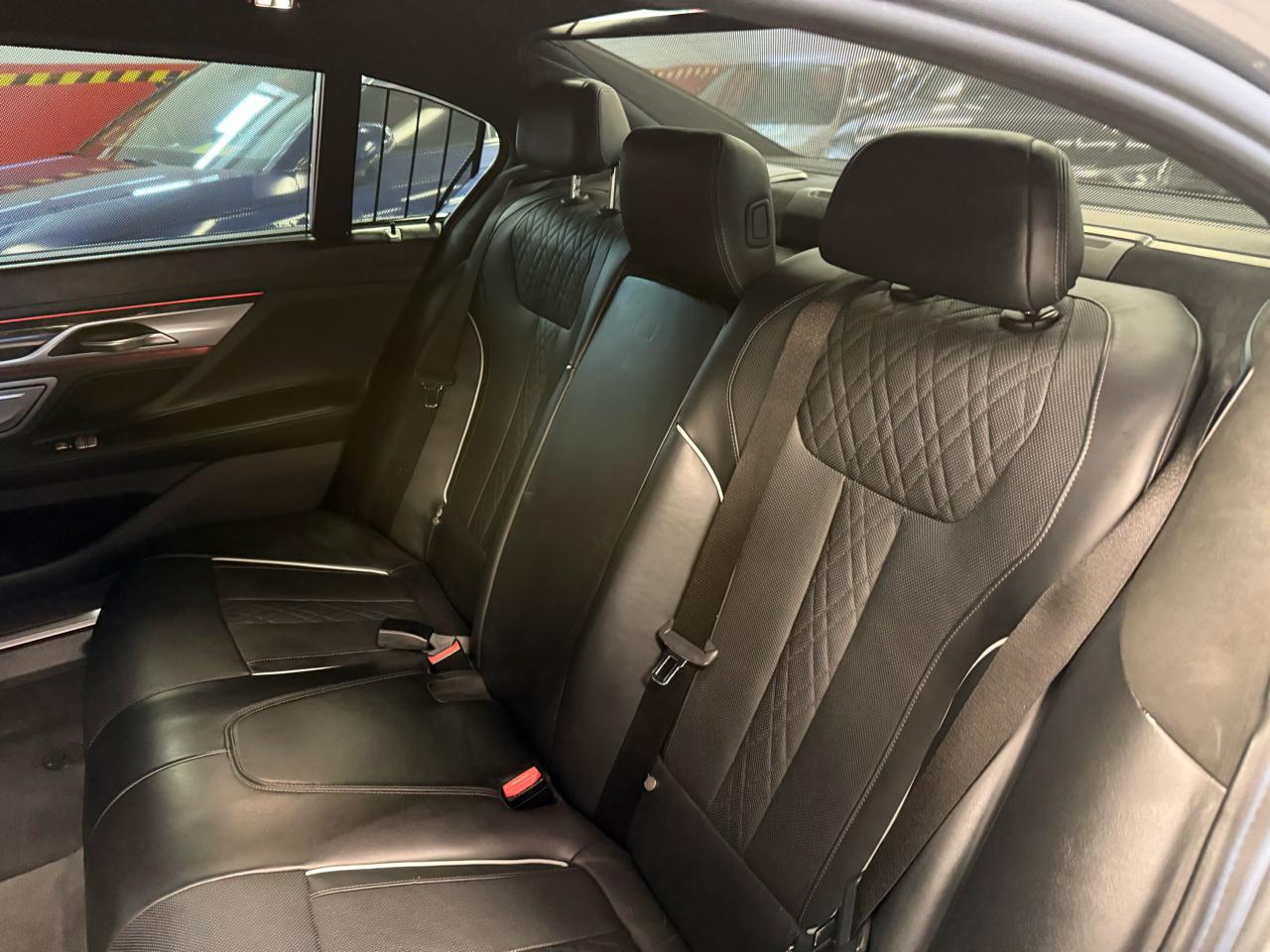 BMW 7-Series 750i xDrive 2017