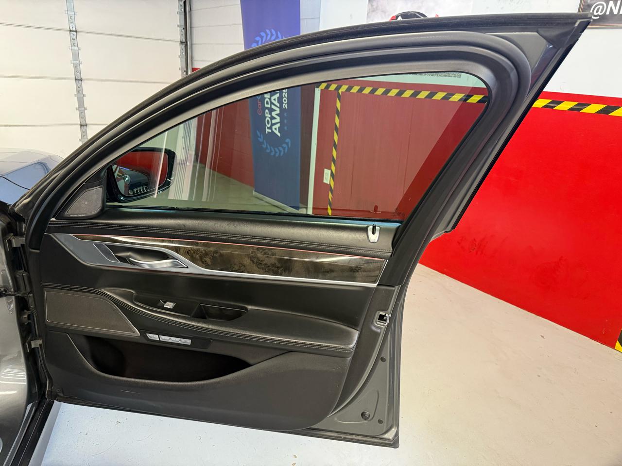 BMW 7-Series 750i xDrive 2017