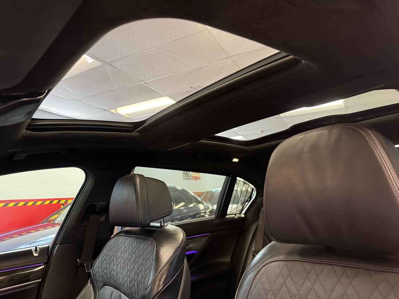 BMW 7-Series 750i xDrive 2017