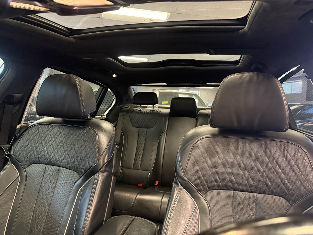 BMW 7-Series 750i xDrive 2017