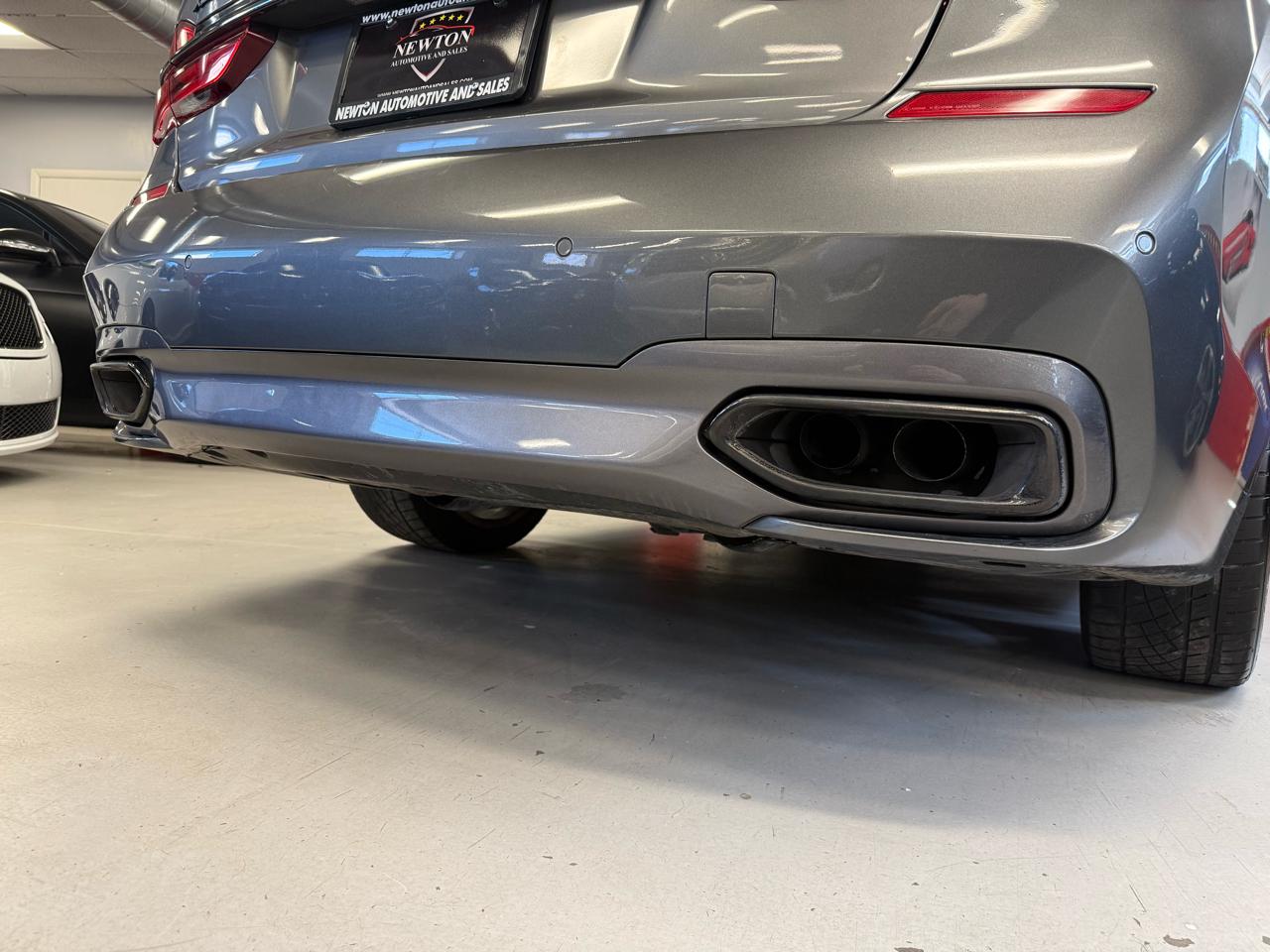 BMW 7-Series 750i xDrive 2017