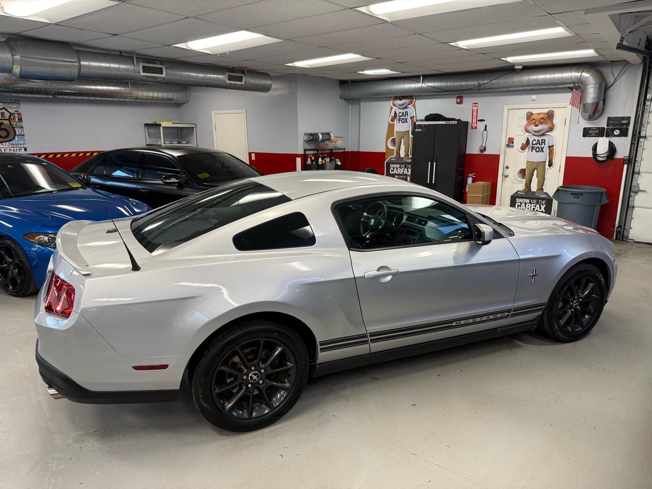Ford Mustang V6 Coupe 2010