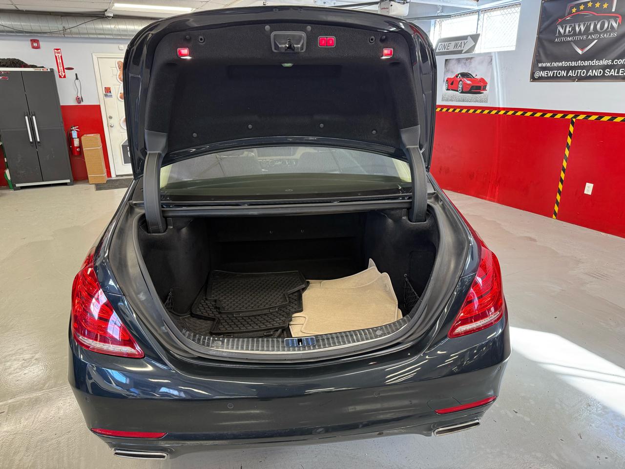 Mercedes-Benz S-Class S550 4MATIC 2015