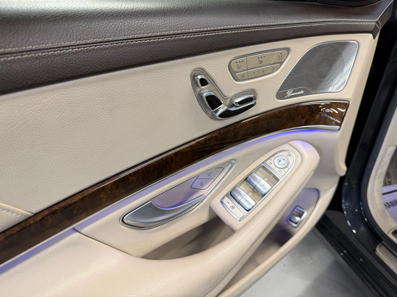 Mercedes-Benz S-Class S550 4MATIC 2015