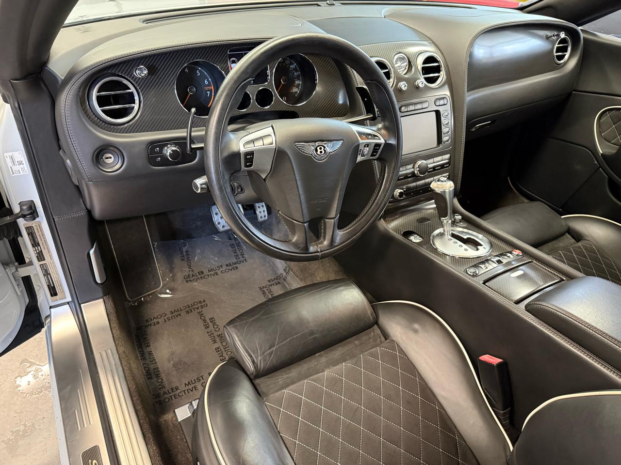 Bentley Continental Supersports Convertible 2011