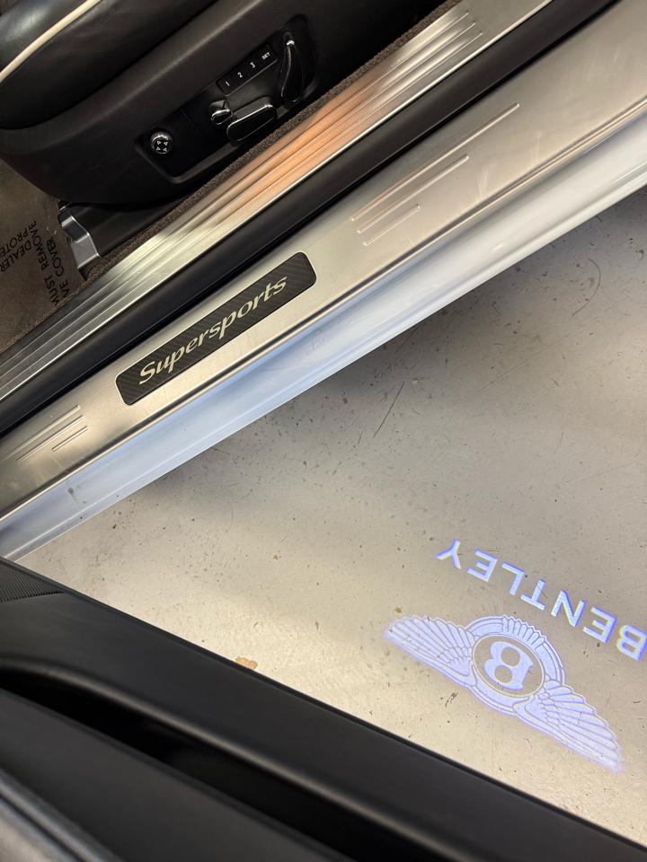 Bentley Continental Supersports Convertible 2011