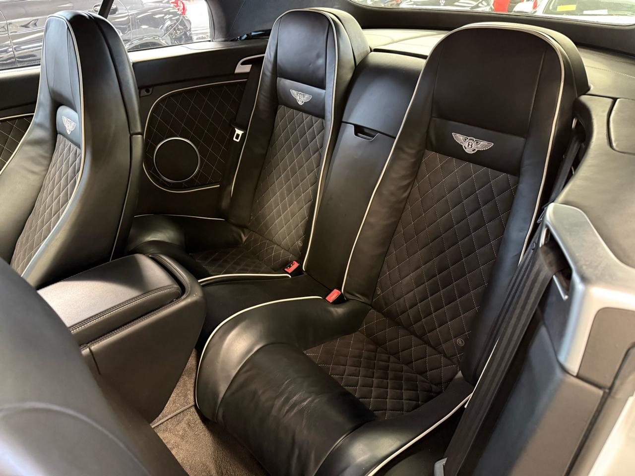 Bentley Continental Supersports Convertible 2011