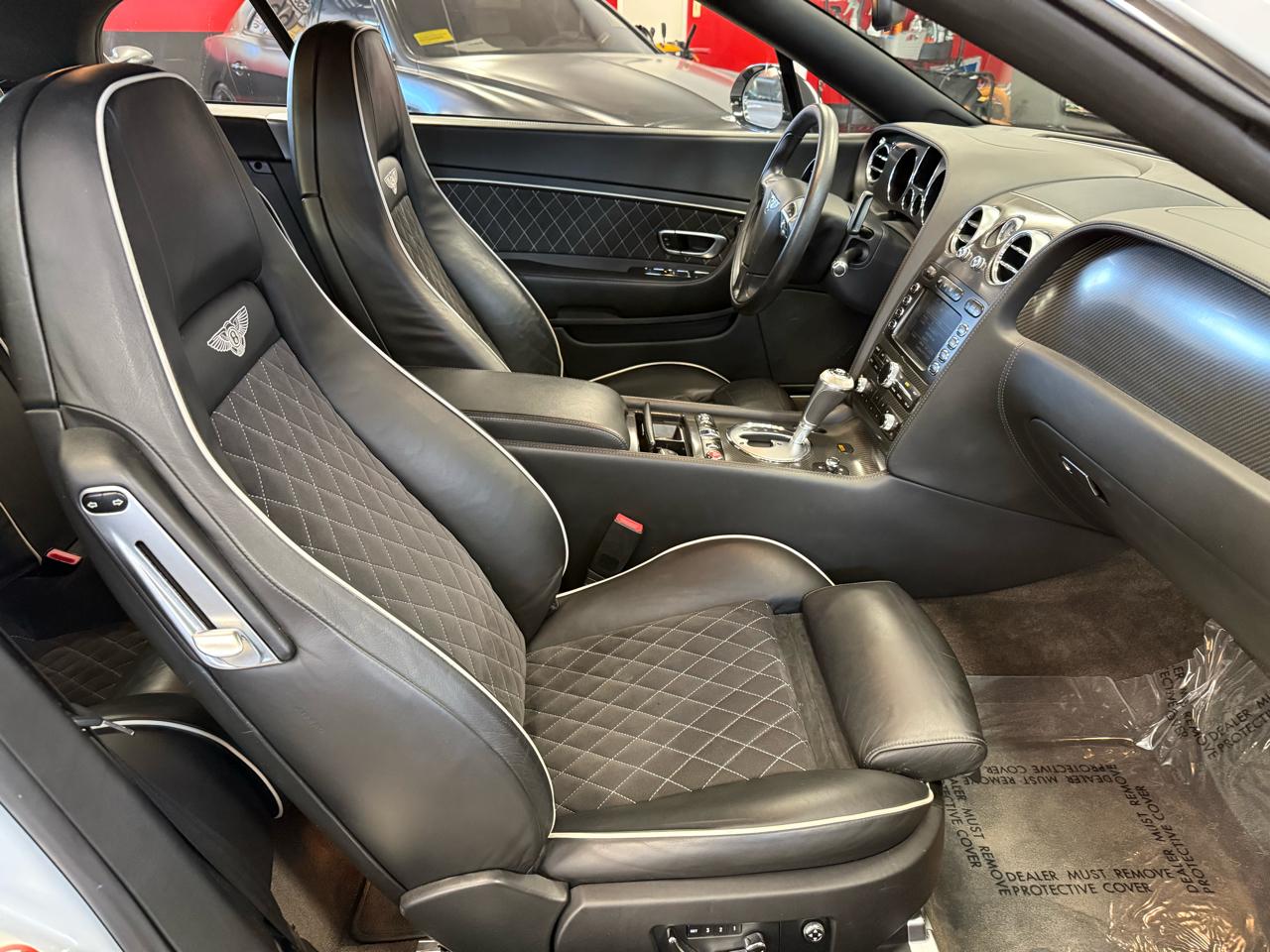 Bentley Continental Supersports Convertible 2011