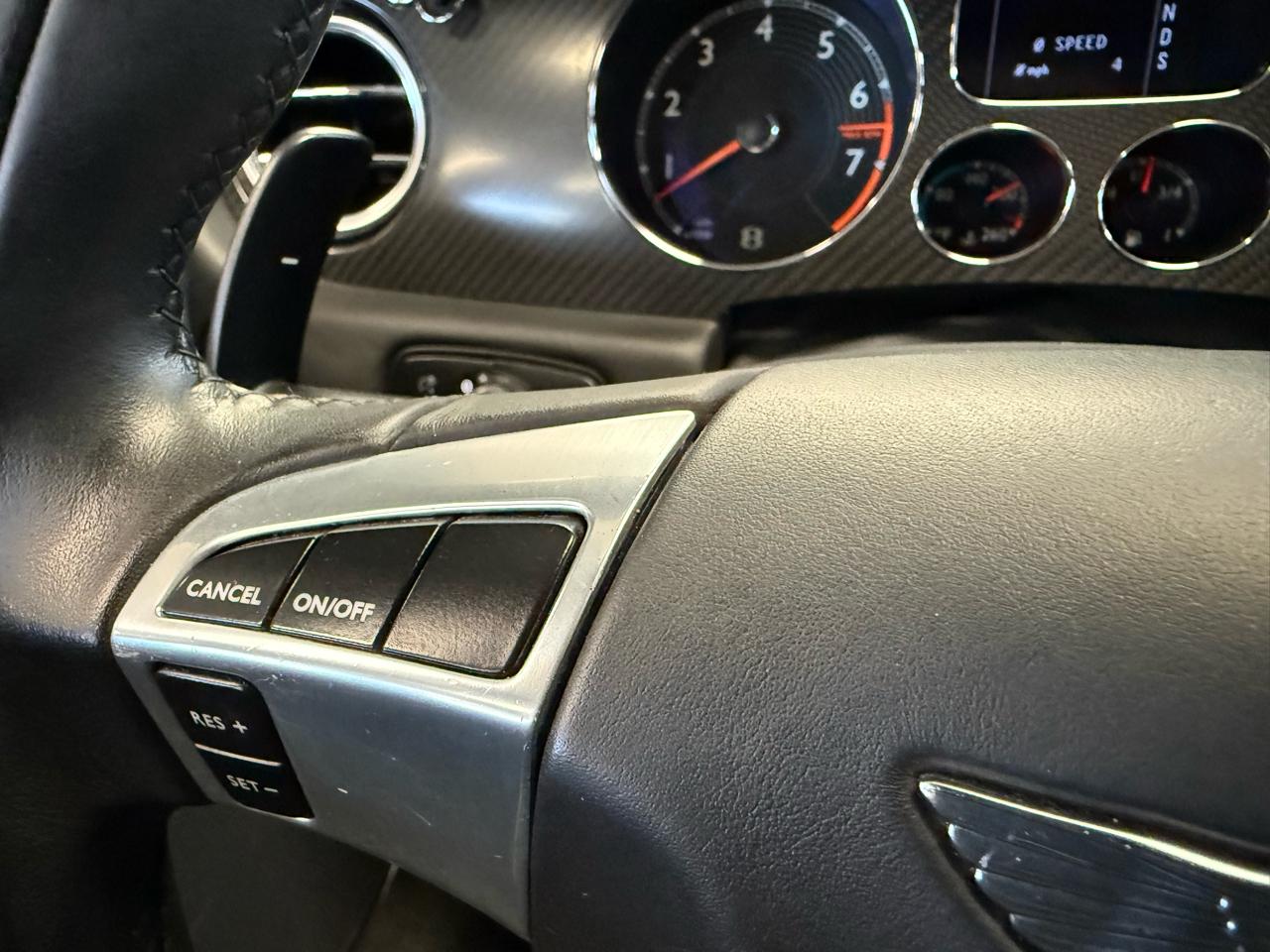 Bentley Continental Supersports Convertible 2011