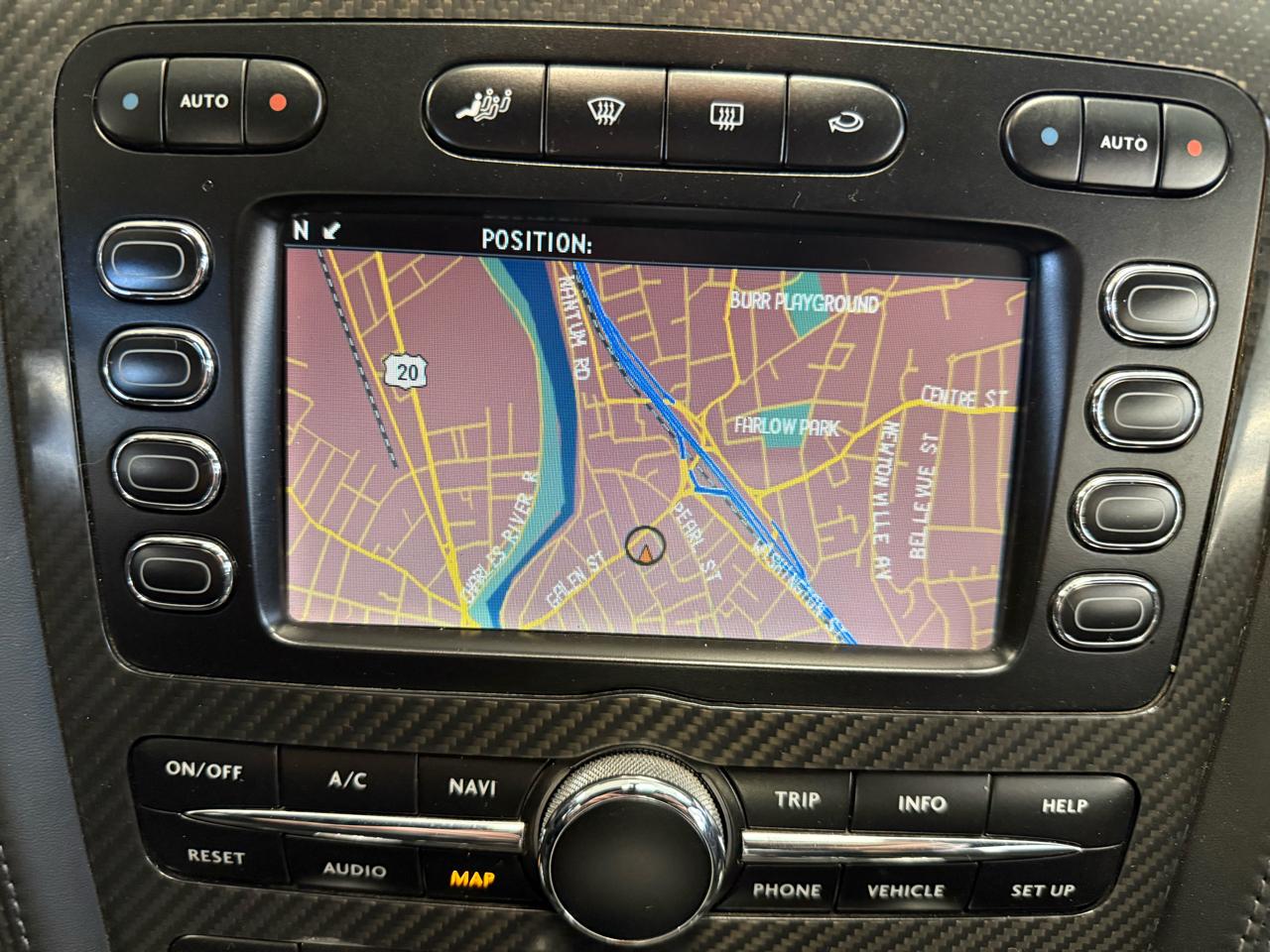 Bentley Continental Supersports Convertible 2011