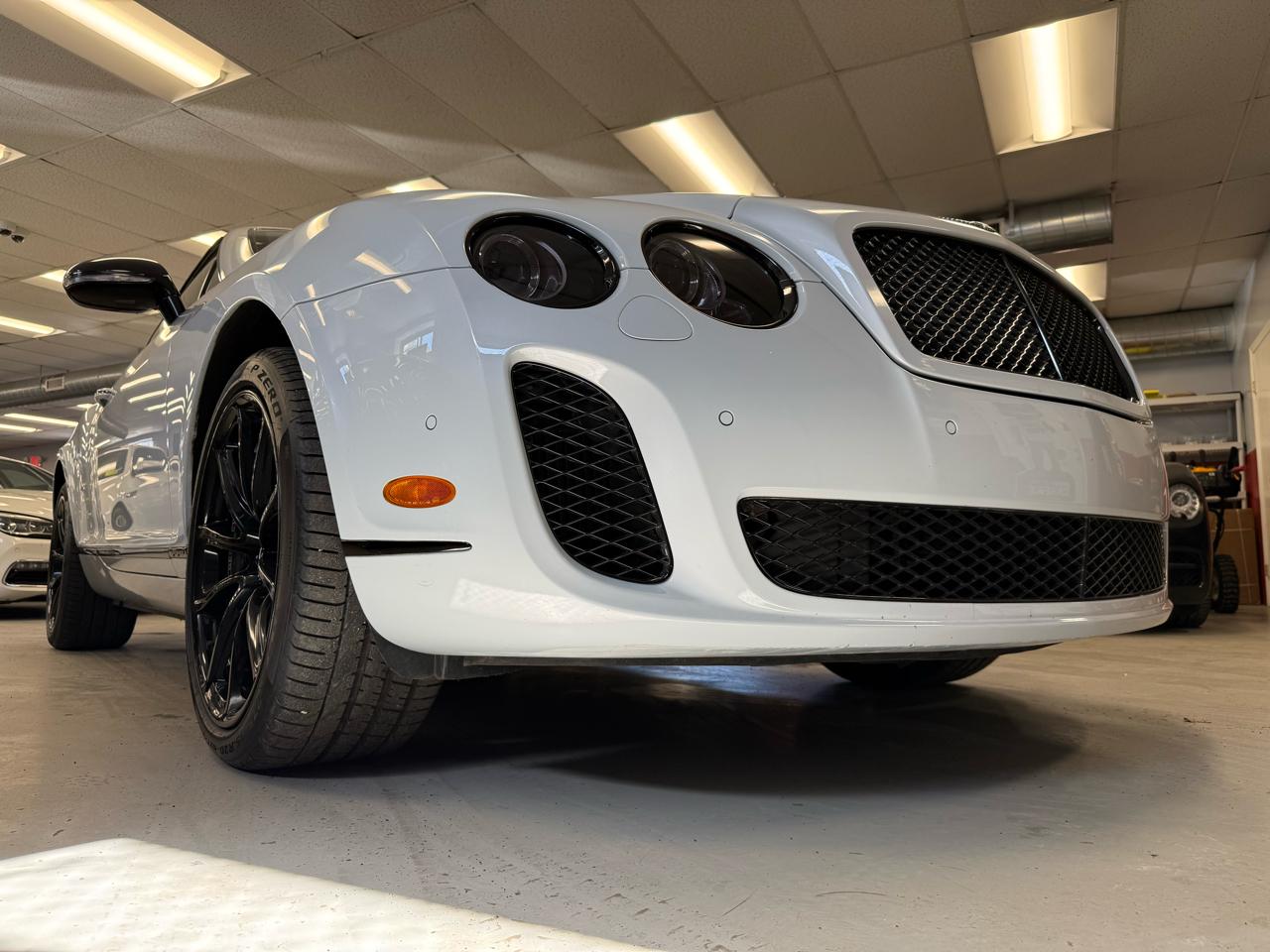 Bentley Continental Supersports Convertible 2011