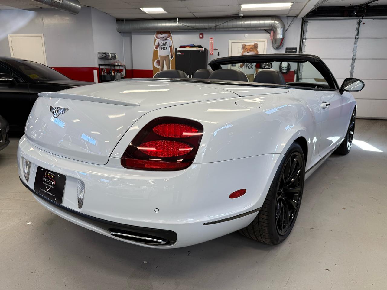 Bentley Continental Supersports Convertible 2011