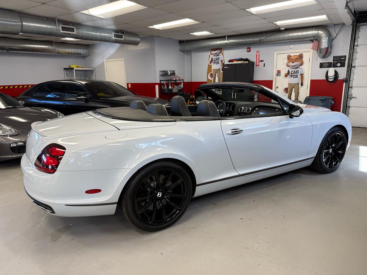 Bentley Continental Supersports Convertible 2011