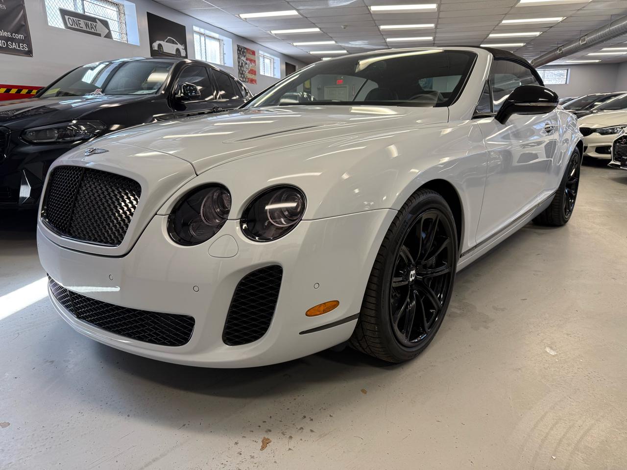 Bentley Continental Supersports Convertible 2011