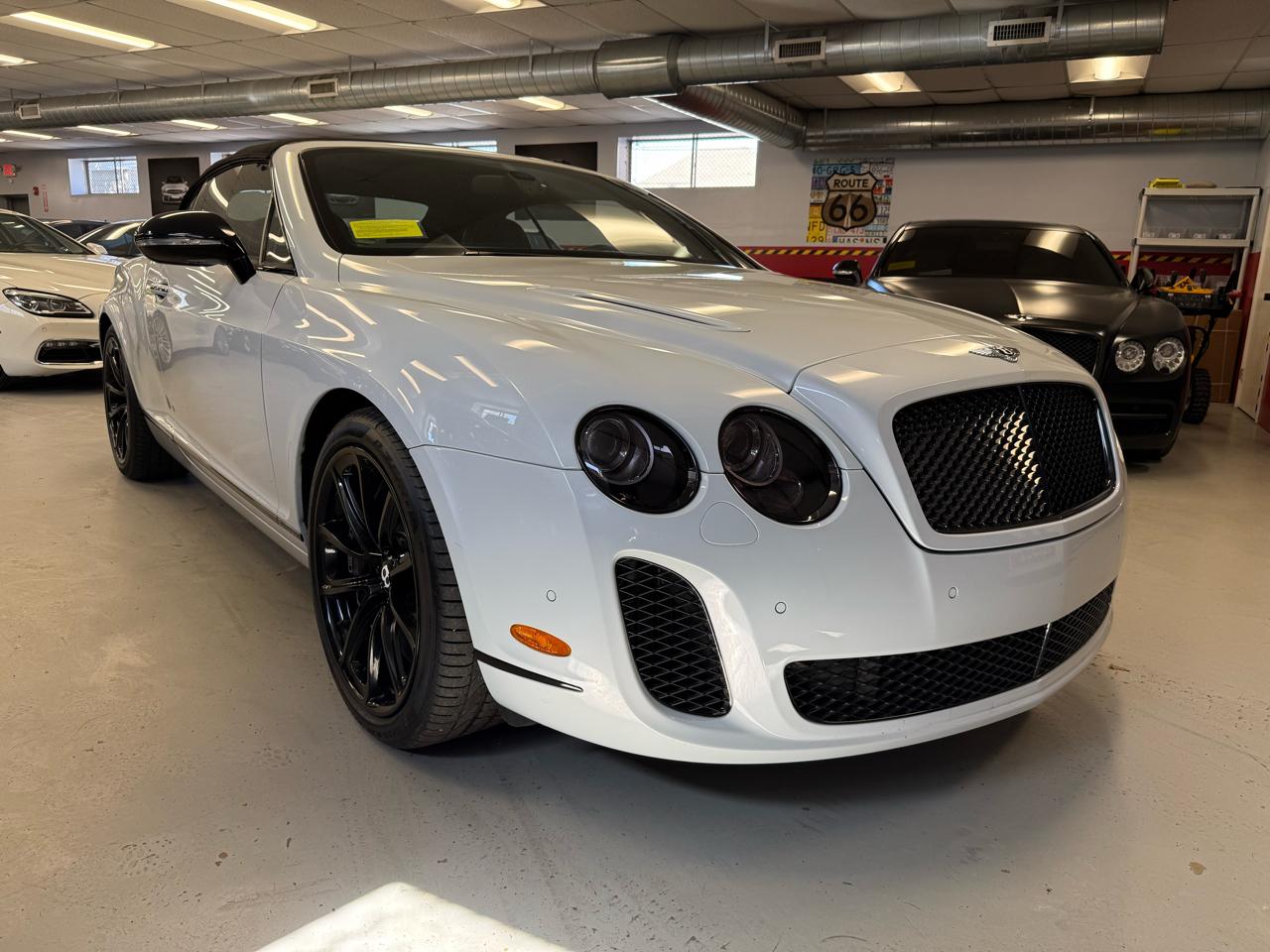 Bentley Continental Supersports Convertible 2011