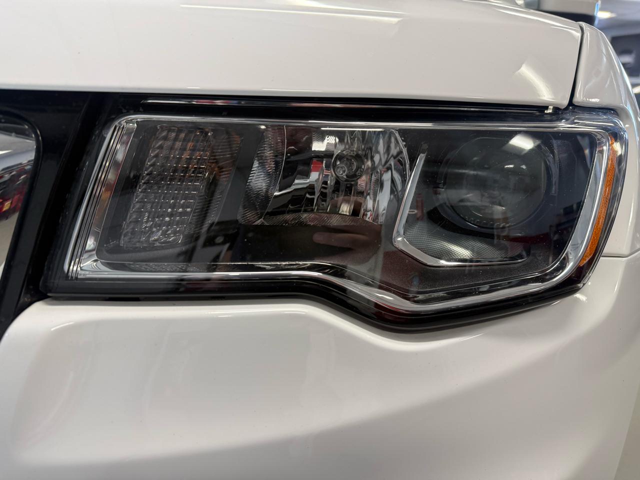 Jeep Grand Cherokee WK Laredo E 4WD 2022