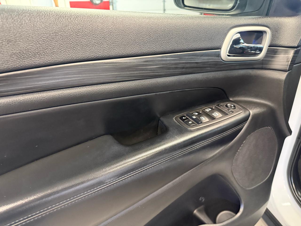 Jeep Grand Cherokee WK Laredo E 4WD 2022