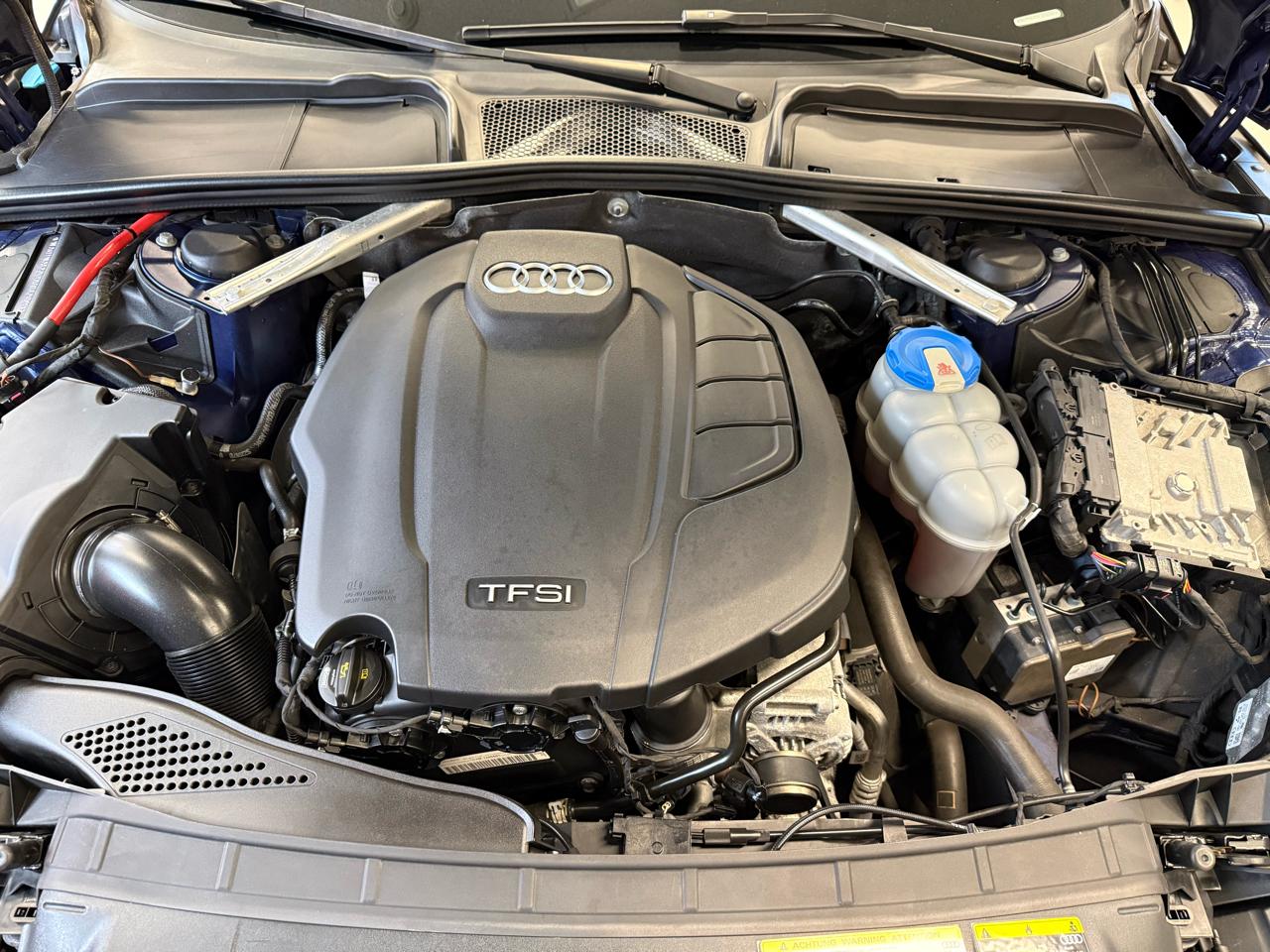 Audi A5 Premium Plus S-Line Coupe quattro 7A 2018