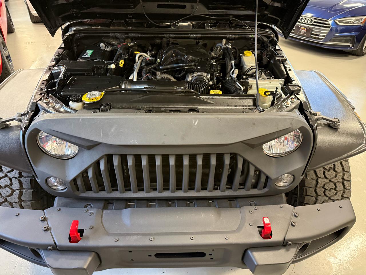 Jeep Wrangler Unlimited Sahara 4WD 2015