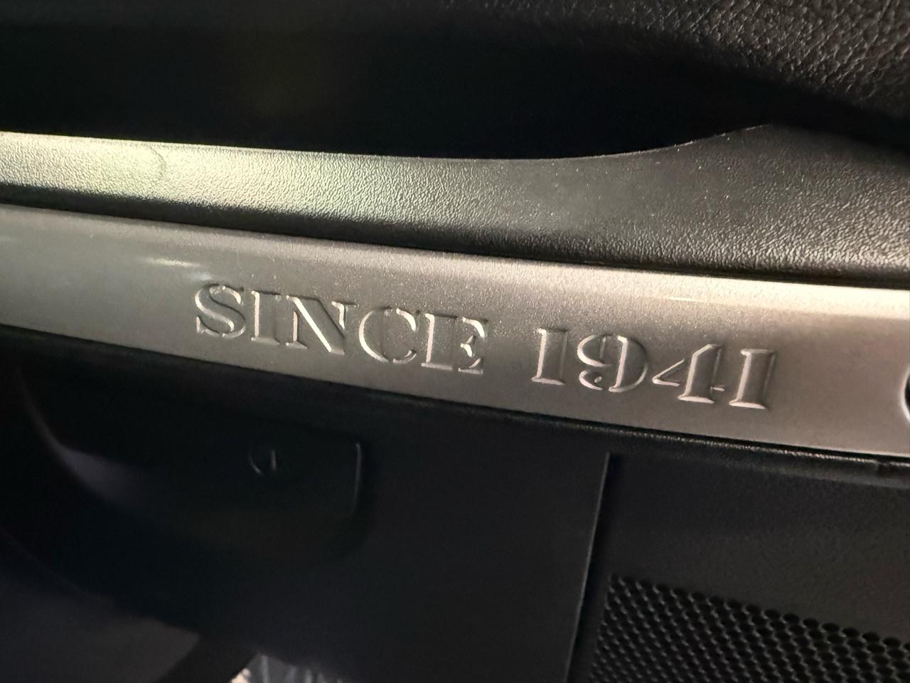 Jeep Wrangler Unlimited Sahara 4WD 2015