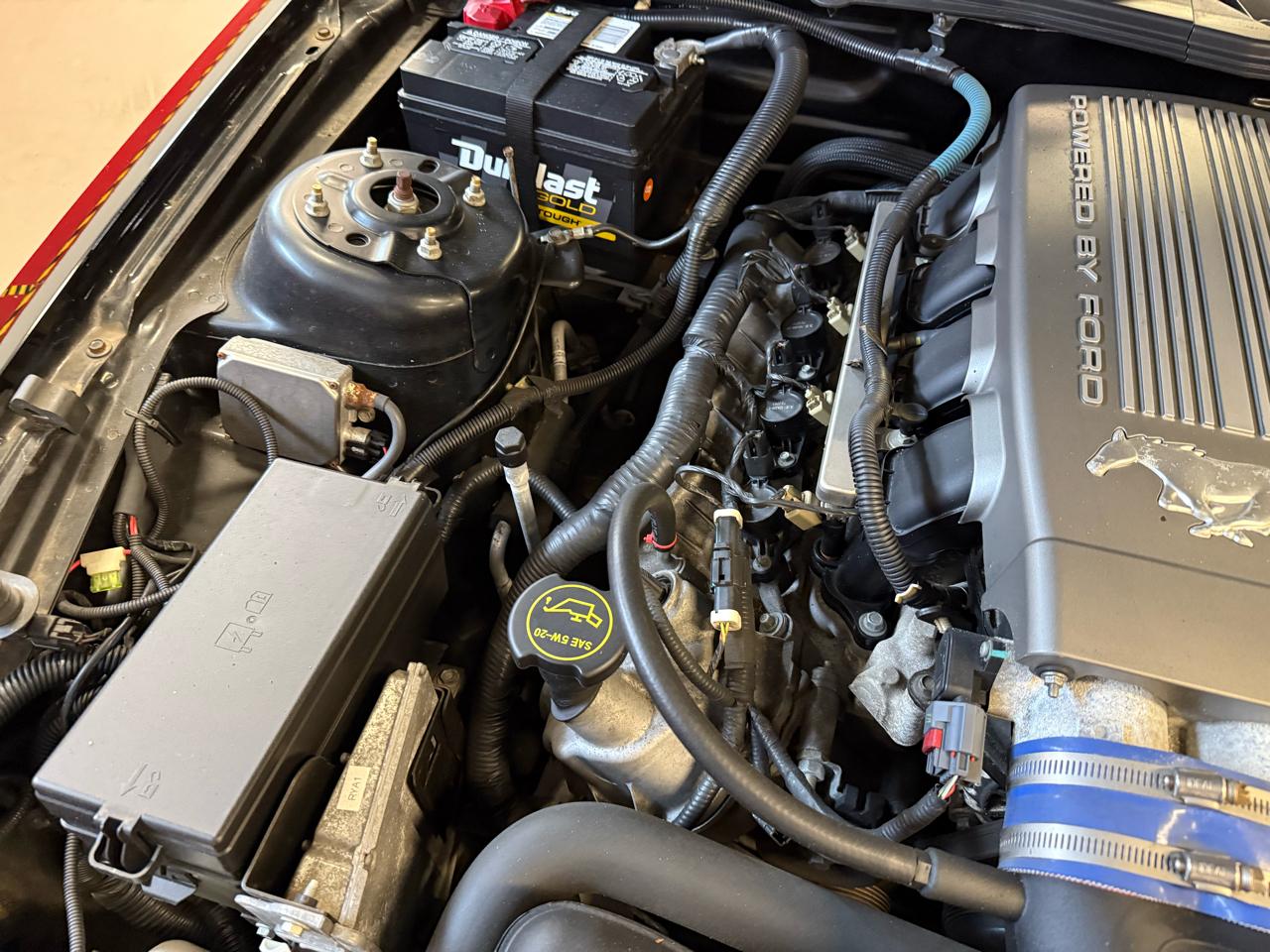 Ford Mustang GT Deluxe Coupe 2008